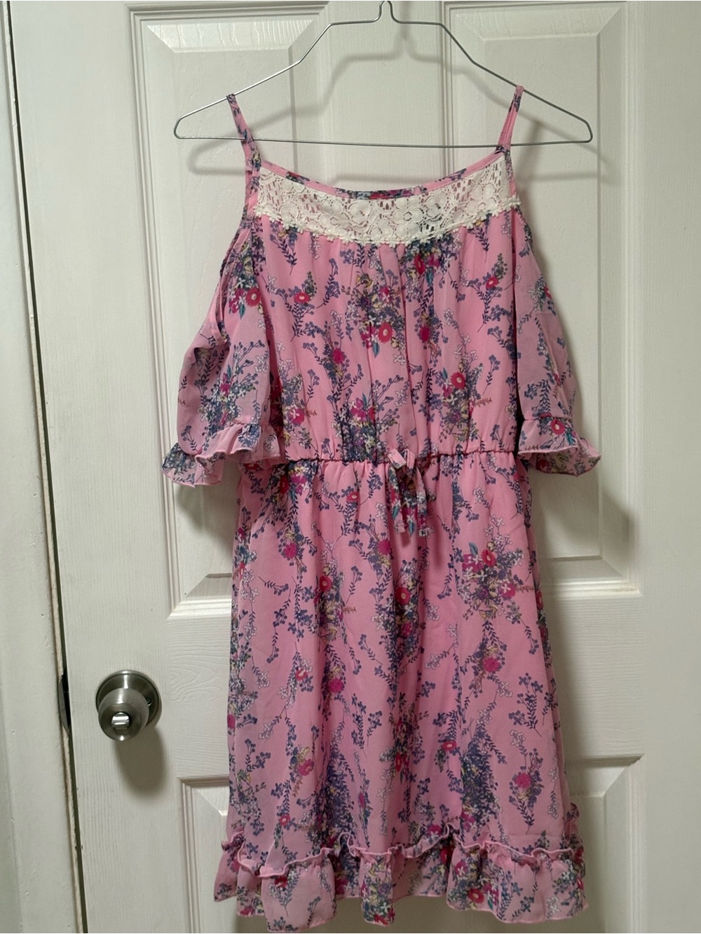 Girls' Pink Floral Cold-Shoulder Dress with Lace Trim